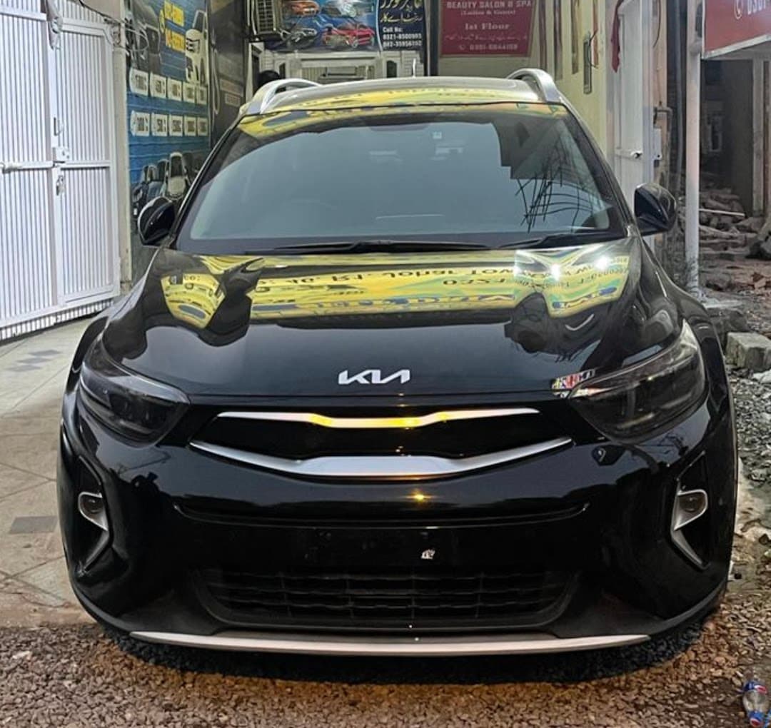 Kia Stavic